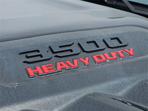 Used 2025 RAM 3500 Laramie w/ Night Edition image 10