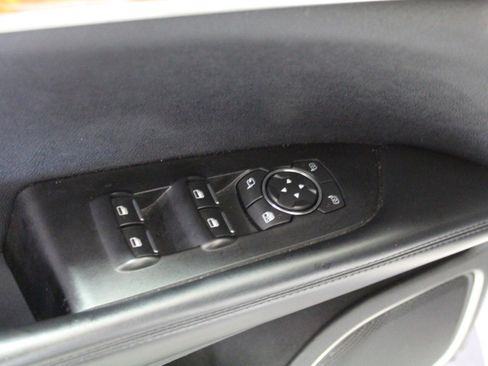 Used 2017 Lincoln MKX Reserve w/ Driver Assistance Package image 20