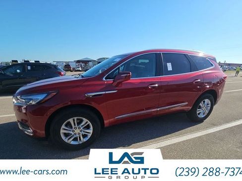 Used 2019 Buick Enclave Essence FWD image 2