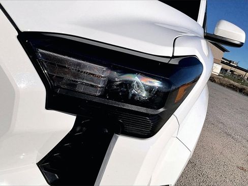 Used 2024 Toyota Tacoma SR5 image 23