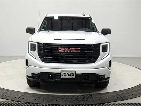 Used 2024 GMC Sierra 1500 Elevation w/ X31 Off-Road Package image 2