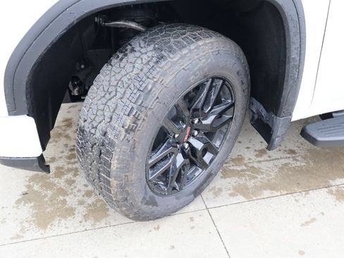New 2026 GMC Sierra 1500 Elevation w/ Elevation Premium Package AWD/4WD image 47