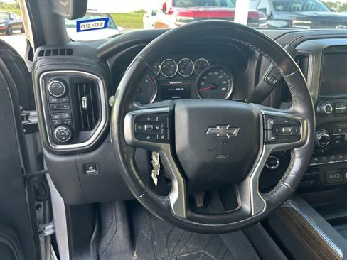 Used 2019 Chevrolet Silverado 1500 RST AWD/4WD image 12