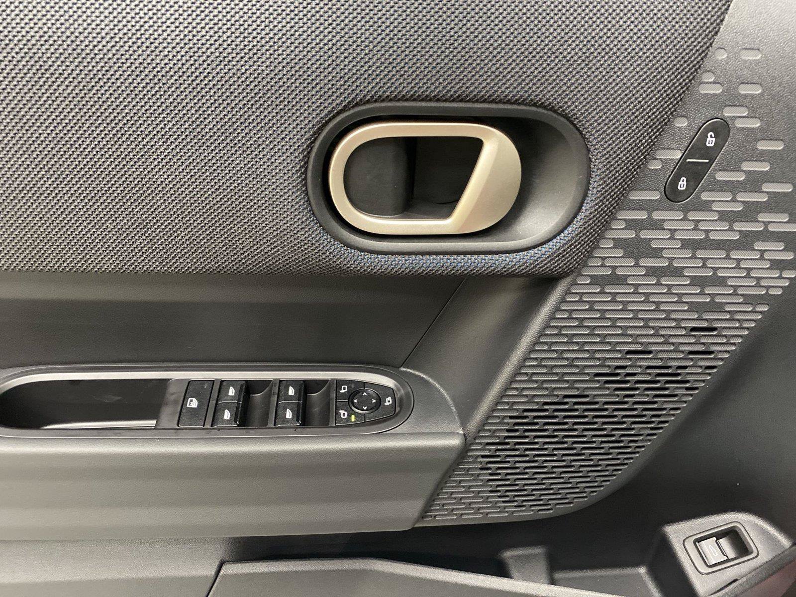New 2026 MINI Cooper 4-Door Hardtop FWD image 19