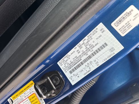 Used 2022 Ford F150 Lightning Lariat w/ Equipment Group 511A High image 40