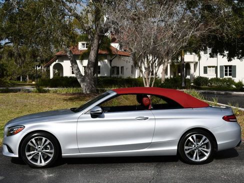 Used 2020 Mercedes-Benz C 300 4MATIC Cabriolet image 38