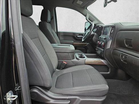 Used 2022 Chevrolet Silverado 2500 LT w/ Midnight Edition AWD/4WD image 16