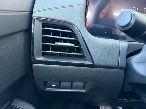 New 2026 Nissan Sentra SR w/ SR Premium Package FWD image 24