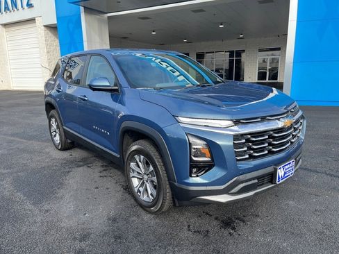 New 2026 Chevrolet Equinox LT w/ Safety and Technology Package image 4