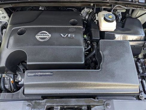 Used 2017 Nissan Murano SL w/ Cargo Package image 23