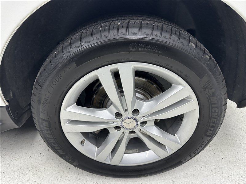 Used 2015 Mercedes-Benz ML 250 BlueTEC 4MATIC image 16