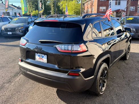 Used 2023 Jeep Cherokee Altitude Lux AWD/4WD image 7