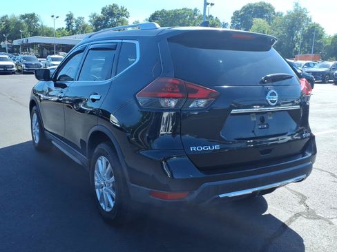 Used 2018 Nissan Rogue SV AWD/4WD image 8
