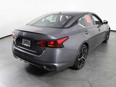 Certified 2025 Nissan Altima 2.5 SR FWD image 4