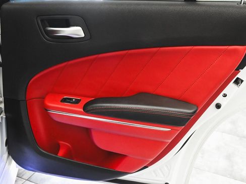 Used 2017 Dodge Charger R/T Scat Pack w/ Driver Confidence Group image 13