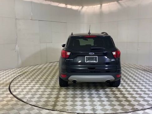 Used 2019 Ford Escape SEL AWD/4WD image 7