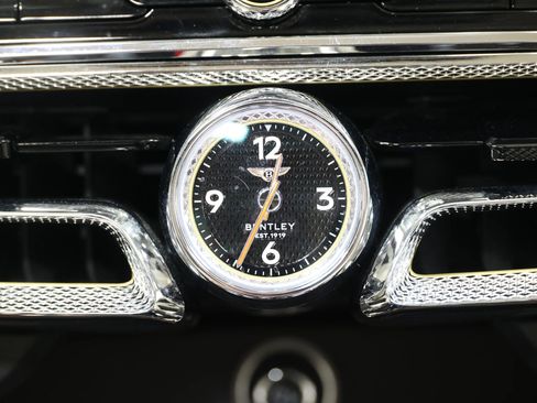 Used 2020 Bentley Flying Spur W12 image 43