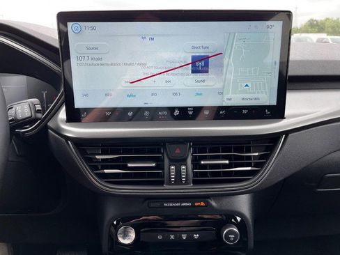 New 2025 Ford Escape SE FWD image 14