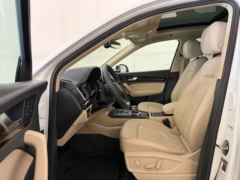 Used 2020 Audi Q5 2.0T Premium Plus AWD/4WD image 5