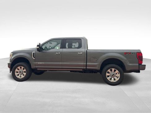 Used 2022 Ford F250 Platinum AWD/4WD image 5