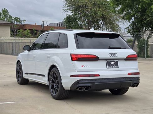 New 2026 Audi SQ7 Premium Plus AWD/4WD image 11