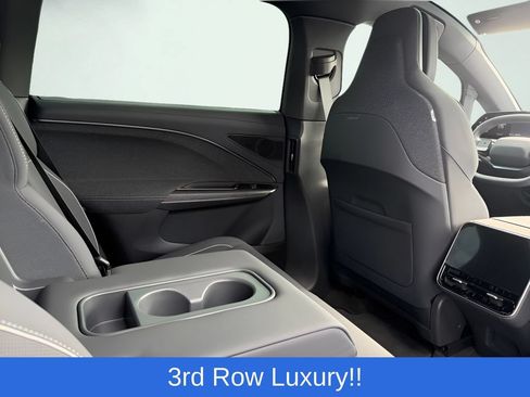 Used 2026 Lucid Gravity Grand Touring AWD/4WD image 24