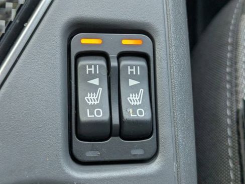 Used 2025 Subaru Crosstrek 2.0i Premium image 27