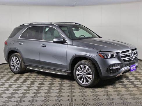 Used 2023 Mercedes-Benz GLE 350 4MATIC image 2