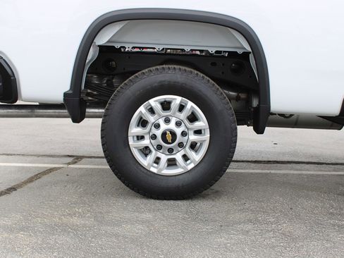 Used 2026 Chevrolet Silverado 2500 W/T w/ WT Convenience Package RWD image 36