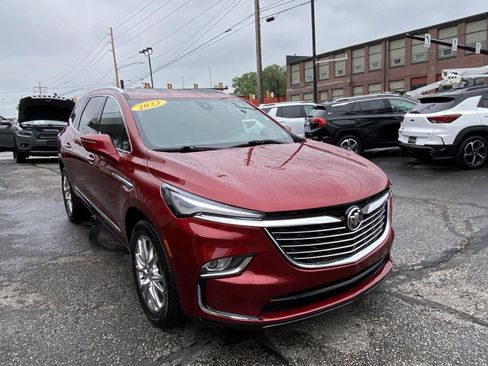 Used 2023 Buick Enclave Essence w/ Experience Buick Package AWD/4WD image 13