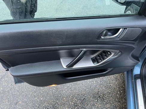 Used 2005 Subaru Legacy 2.5GT Limited image 14