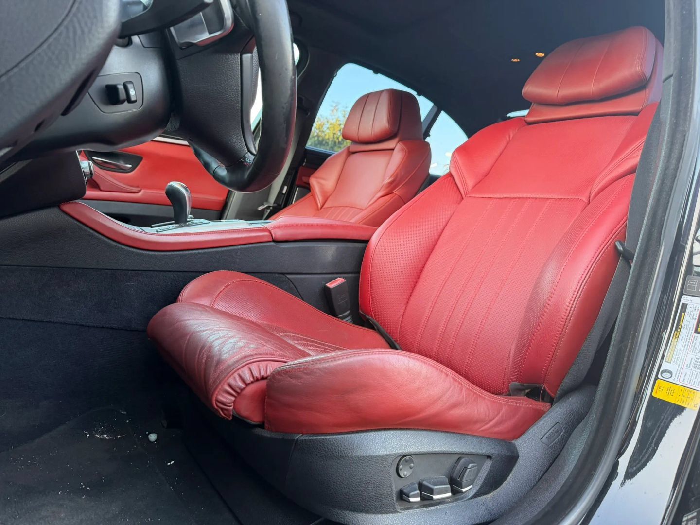 Used 2013 BMW M5 RWD image 9