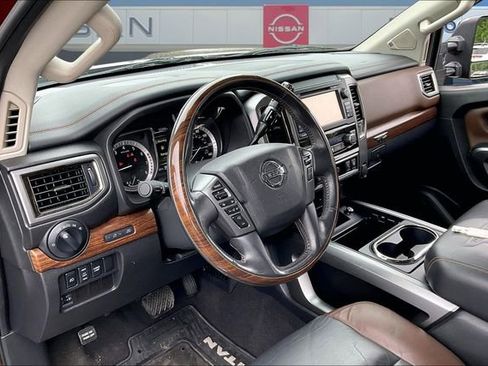 Used 2017 Nissan Titan Platinum Reserve AWD/4WD image 17
