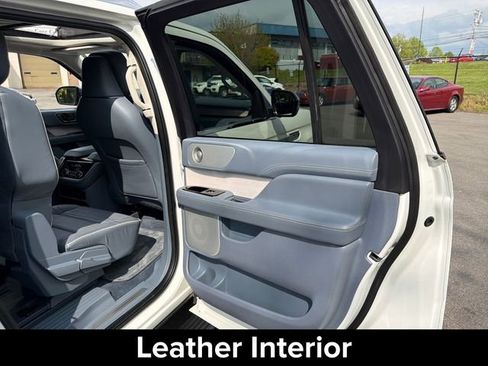 Used 2021 Lincoln Navigator L Black Label AWD/4WD image 17