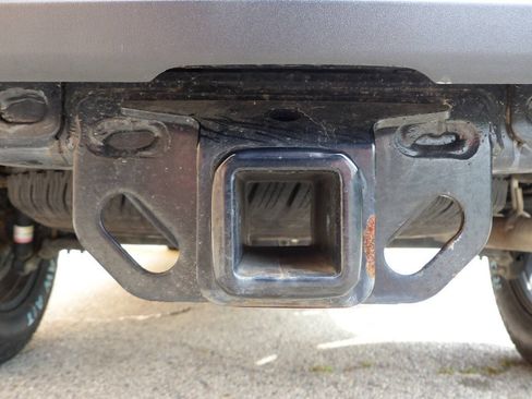 Used 2022 Toyota Tacoma SR5 AWD/4WD image 18
