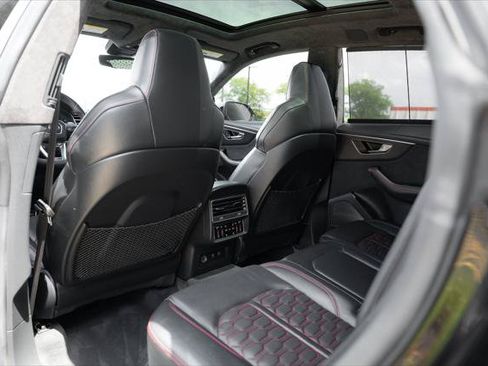 Certified 2021 Audi RS Q8 AWD/4WD image 30