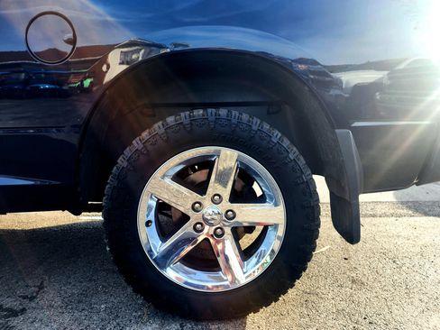 Used 2018 RAM 1500 Express w/ Express Value Package AWD/4WD image 31