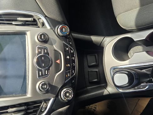 Used 2018 Chevrolet Cruze LT image 29