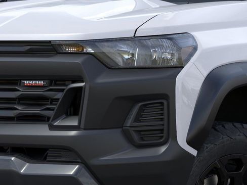 New 2026 Chevrolet Colorado Trail Boss AWD/4WD image 10
