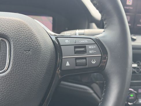 Certified 2025 Honda Accord Touring image 22