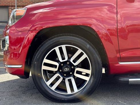 Used 2015 Toyota 4Runner Limited AWD/4WD image 5
