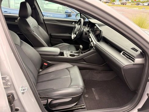 Used 2022 Kia K5 GT-Line AWD/4WD image 10