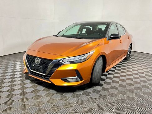 Used 2021 Nissan Sentra SR FWD image 2