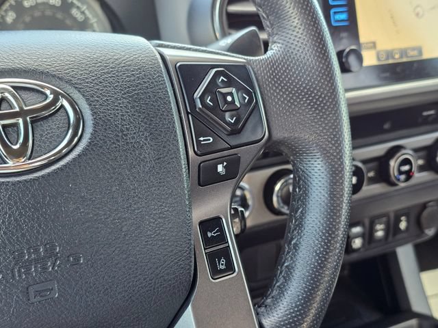 Used 2018 Toyota Tacoma TRD Off-Road AWD/4WD image 31