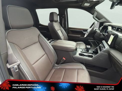 Used 2024 GMC Sierra 1500 Denali AWD/4WD image 35