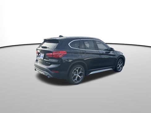 Used 2018 BMW X1 sDrive28i image 6