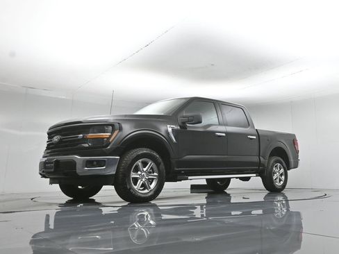 Certified 2025 Ford F150 XLT w/ Equipment Group 301A Standard AWD/4WD image 46