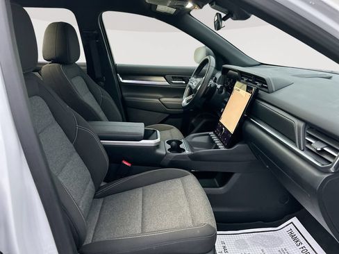 Used 2026 GMC Terrain Elevation AWD/4WD image 28
