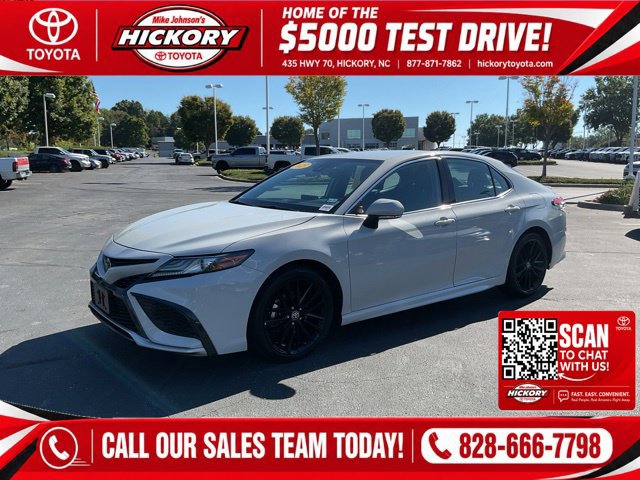 Used 2023 Toyota Camry XSE FWD image 1