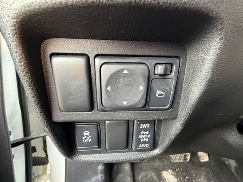 Used 2015 Nissan Juke NISMO image 24